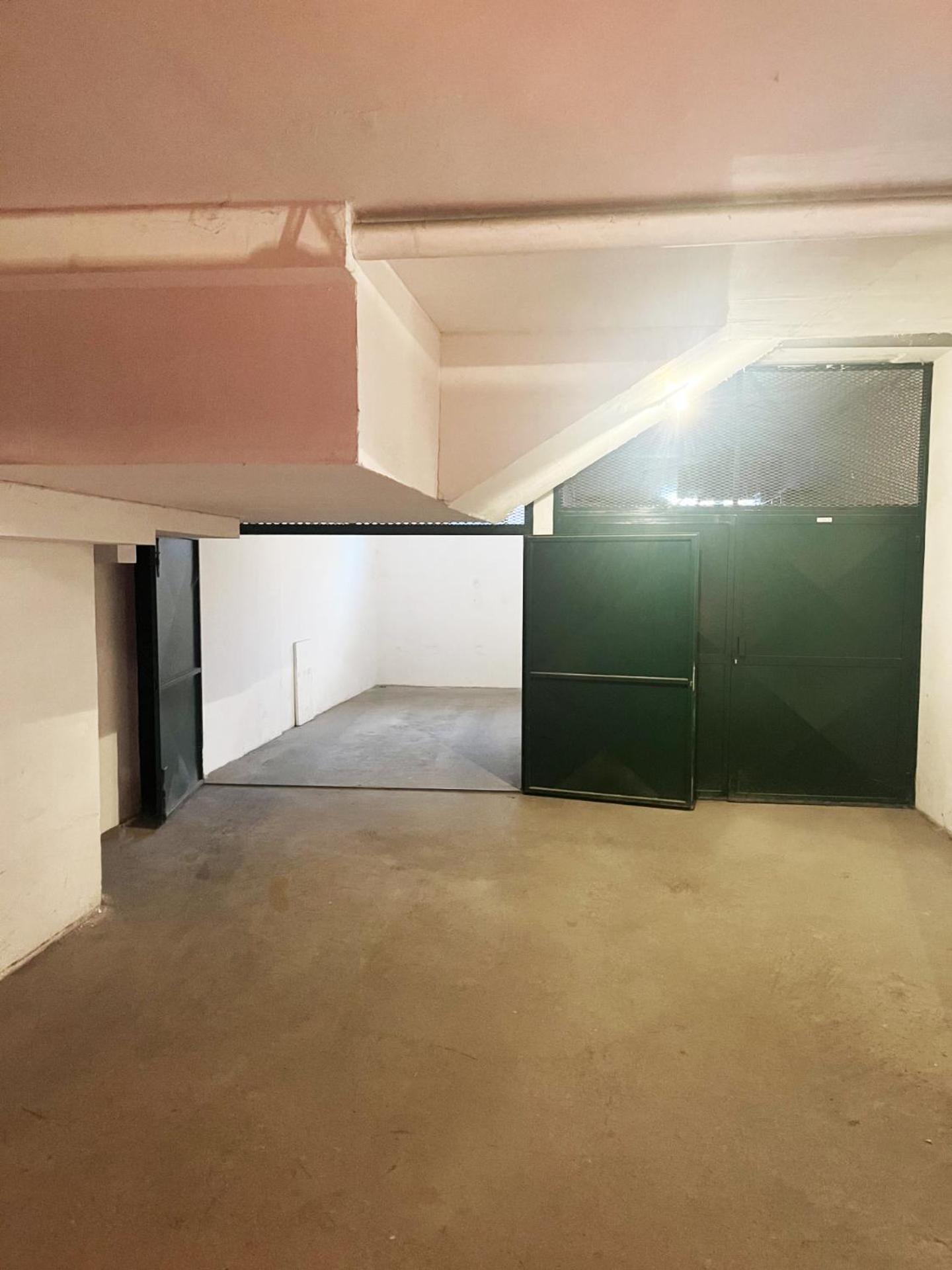 Apartment Vera With Free Garage Novi Sad Exteriör bild