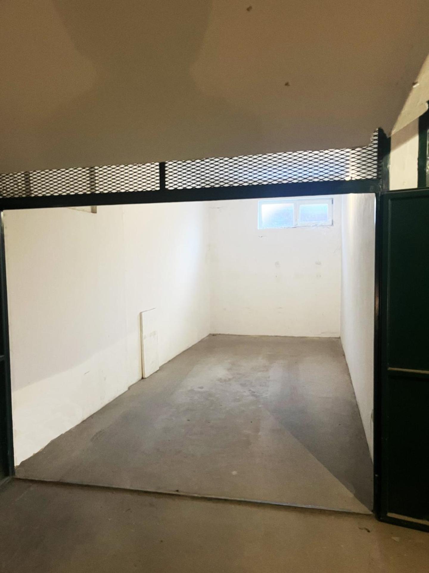 Apartment Vera With Free Garage Novi Sad Exteriör bild